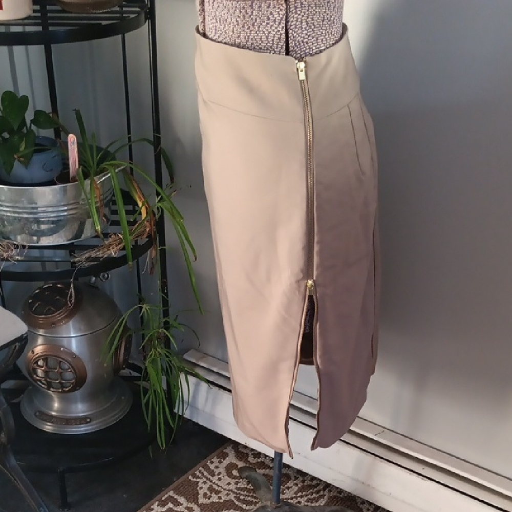 Express Tan Pencil Skirt with Front Zipper